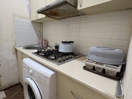 1 otaqlı köhnə tikili - Memar Əcəmi m. - 35 m²
