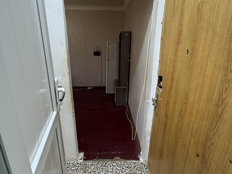 1 otaqlı köhnə tikili - Memar Əcəmi m. - 35 m²