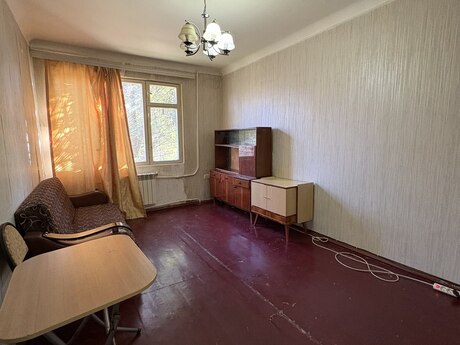 1 otaqlı köhnə tikili - Memar Əcəmi m. - 35 m²