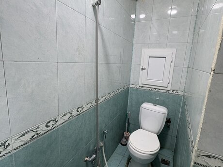 1-room old-build apartment for rent in Memar Əcəmi, 35 m², 350 AZN/mo, photo 5 / 9