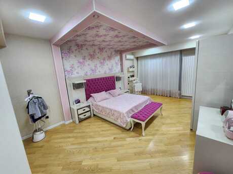 5 otaqlı yeni tikili - Şah İsmayıl Xətai m. - 226 m²