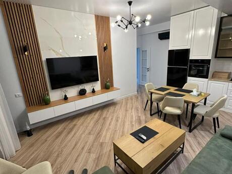 Elan №5778430 - Bakı, Nizami m., 3 otaqlı, 114 m², 6/17 mərtəbə