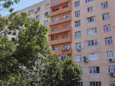 Объявление №5779332 - Баку, м. Халглар Достлугу, 5-комн., 100 м², 6/9 этаж