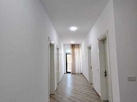 4 otaqlı həyət evi, 200 m², Binə: 148 000 ₼ 5