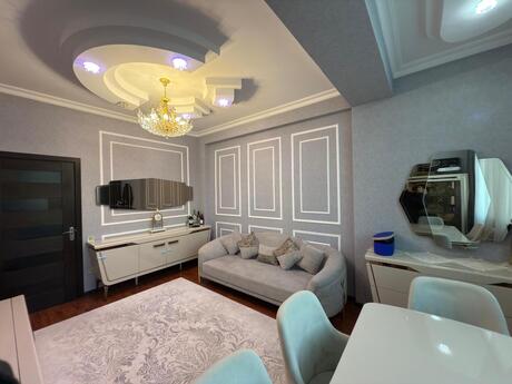 Elan №5777149 - Bakı, Xalqlar Dostluğu m., 2 otaqlı, 60 m², 15/17 mərtəbə