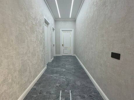 4 otaqlı yeni tikili - Şah İsmayıl Xətai m. - 172 m²