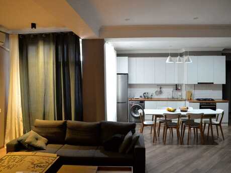 4 otaqlı mənzil, 120 m², İnşaatçılar: 255 000 ₼ 5