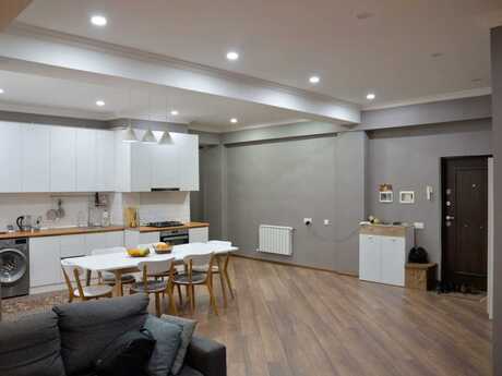 4 otaqlı mənzil, 120 m², İnşaatçılar: 255 000 ₼ 2