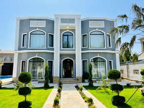 5 otaqlı həyət evi/bağ evi - Mərdəkan q. - 380 m²