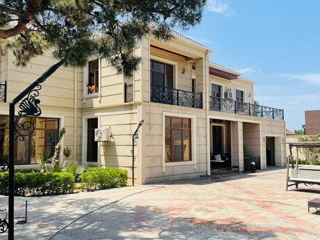 5 otaqlı həyət evi/bağ evi - Mərdəkan q. - 400 m²