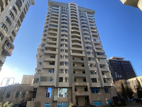 4 otaqlı yeni tikili - Nəsimi r. - 210 m²