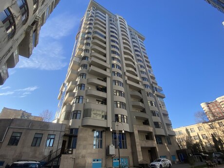 4 otaqlı yeni tikili - Nəsimi r. - 210 m²
