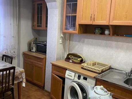 4 otaqlı köhnə tikili - Əhmədli q. - 110 m²