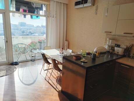 4 otaqlı yeni tikili - Badamdar q. - 168 m²