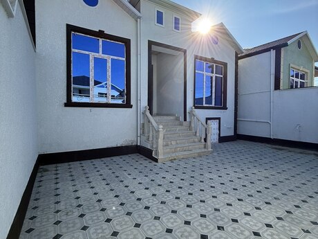 3 otaqlı həyət evi/bağ evi - Savalan q. - 100 m²