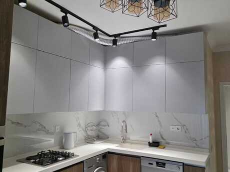 2 otaqlı yeni tikili - 8 Noyabr m. - 100 m²