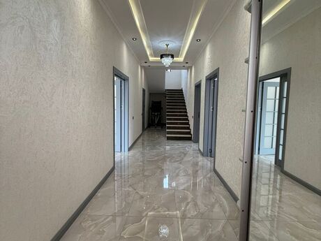6 otaqlı həyət evi/bağ evi - Badamdar q. - 240 m²