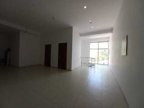 Obyekt - Elmlər Akademiyası m. - 250 m²