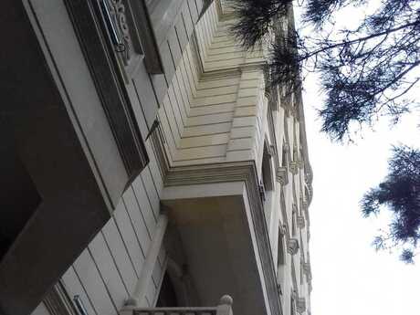 Obyekt - Elmlər Akademiyası m. - 180 m²