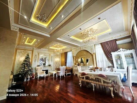 8-комн. дом/дача - пос. Бадамдар - 650 м²