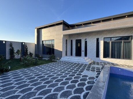 5 otaqlı həyət evi/bağ evi - Mərdəkan q. - 180 m²