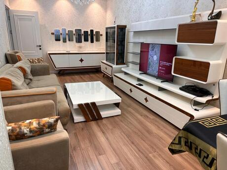 3 otaqlı köhnə tikili - Yasamal r. - 90 m²