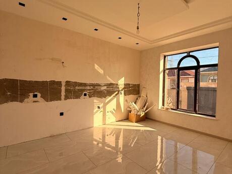 6 otaqlı həyət evi/bağ evi - Biləcəri q. - 300 m²