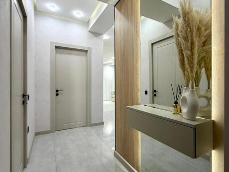 Elan №5781750 - Bakı, Qara Qarayev m., 2 otaqlı, 76 m², 13/17 mərtəbə
