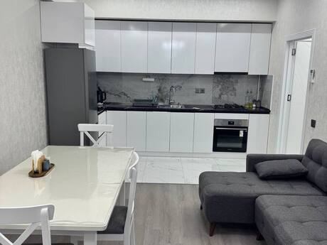 3 otaqlı yeni tikili - Həzi Aslanov m. - 70 m²