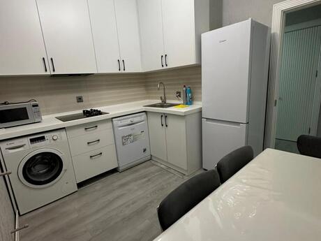 2 otaqlı yeni tikili - Yasamal r. - 65 m²