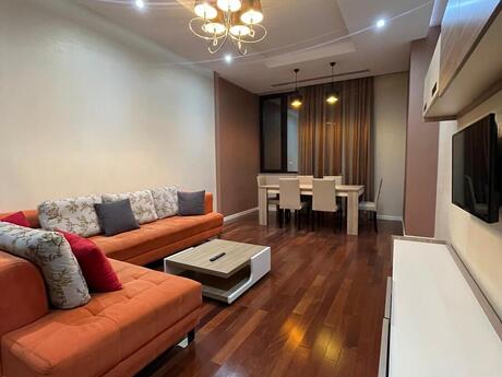 3 otaqlı yeni tikili - İçəri Şəhər m. - 104 m²