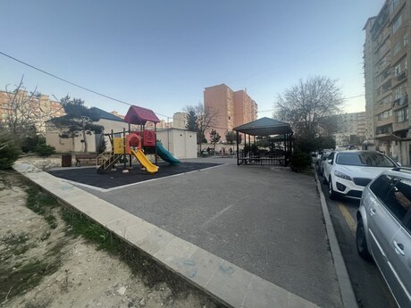 5 otaqlı köhnə tikili - Yeni Günəşli q. - 103 m²