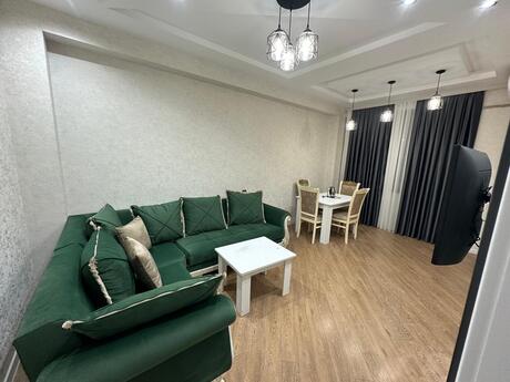 Elan №5782595 - Bakı, Neftçilər m., 2 otaqlı, 56 m², 10/15 mərtəbə