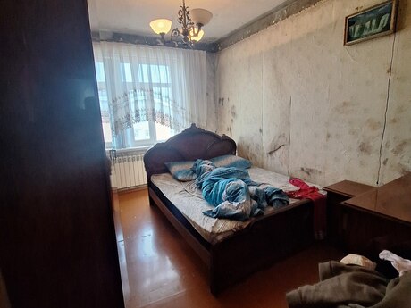 3 otaqlı köhnə tikili - Həzi Aslanov m. - 70 m²