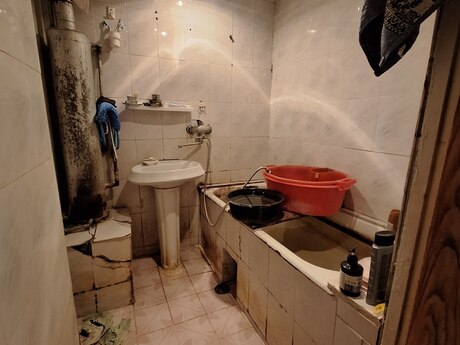 3 otaqlı köhnə tikili - Həzi Aslanov m. - 70 m²