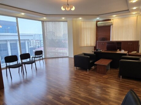 5 otaqlı ofis - Binəqədi r. - 250 m²