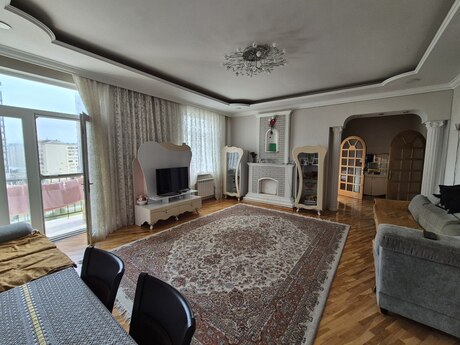 3 otaqlı köhnə tikili - Nizami m. - 120 m²
