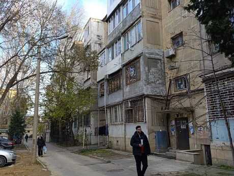 Объявление №5783390 - Баку, м. Элмляр Академиясы, 2-комн., 60 м², 3/5 этаж