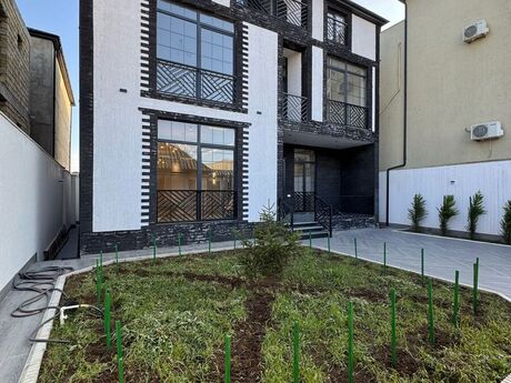 9-комн. дом/дача - пос. Бадамдар - 440 м²