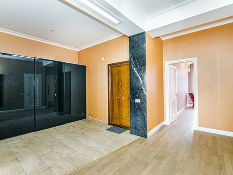 3 otaqlı yeni tikili - Nizami m. - 153 m²