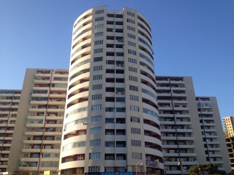 4 otaqlı yeni tikili - Elmlər Akademiyası m. - 200 m²