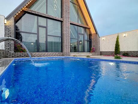 Həyət evi/Bağ evi - Şüvəlan q. - 120 m²