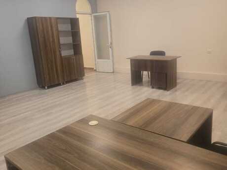 2 otaqlı ofis - İnşaatçılar m. - 55 m²