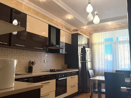 м. Иншаатчылар