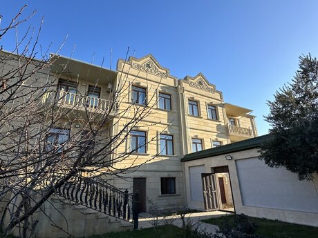 18-комн. дом/дача - пос. Новханы - 1400 м²