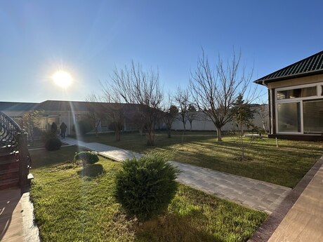 18 otaqlı həyət evi, 1 400 m², Novxanı: 1 200 000 ₼ 5