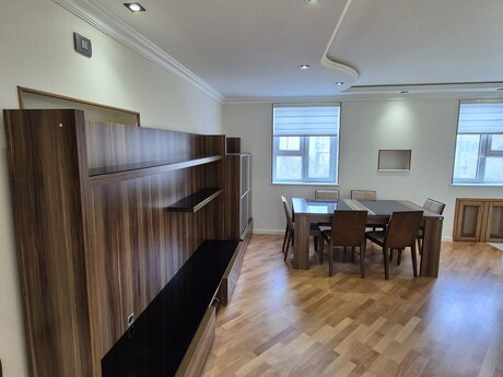 4 otaqlı köhnə tikili - Əmircan q. - 80 m²