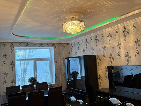 4 otaqlı köhnə tikili - Əhmədli q. - 110 m²
