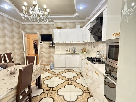 3 otaqlı yeni tikili - Nərimanov r. - 145 m²