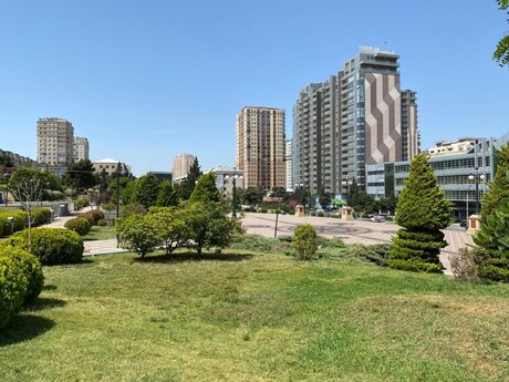 4 otaqlı yeni tikili - Elmlər Akademiyası m. - 186 m²
